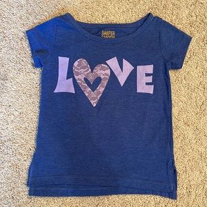 Harper Canyon ‘LOVE’ shirt kids SZ 5